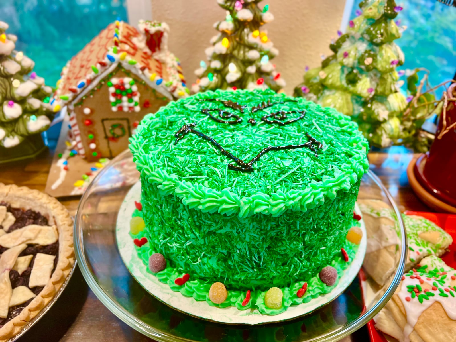 Grinch cake