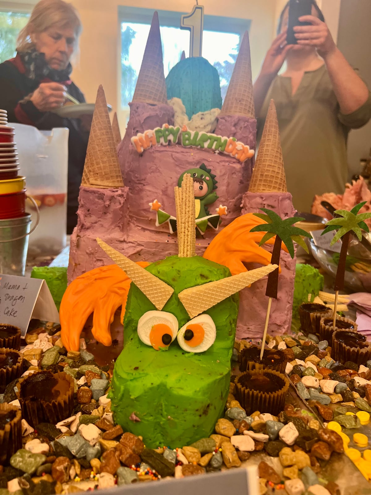 Castle and dragon cake