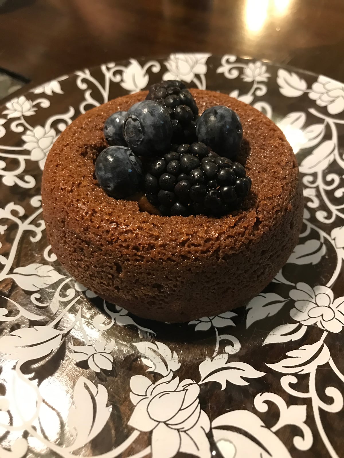Chocolate cake with fresh berries