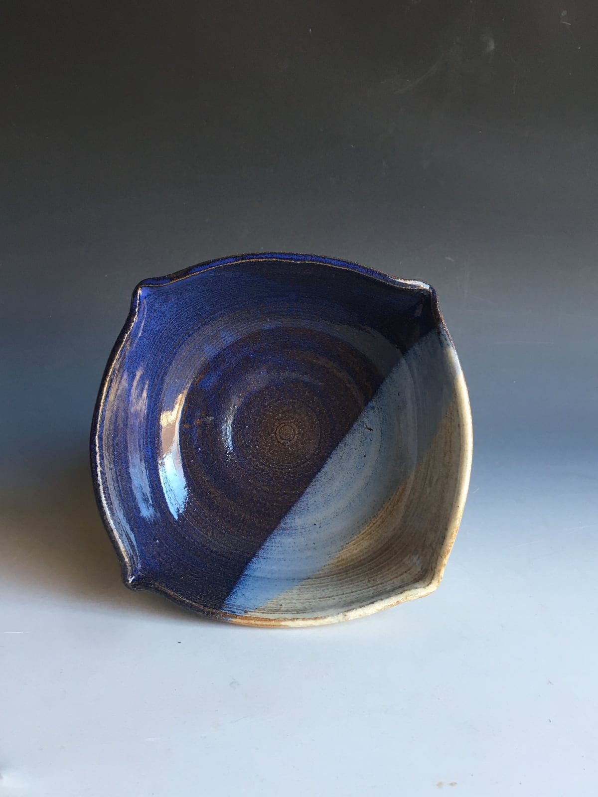 Pinched cobalt dish