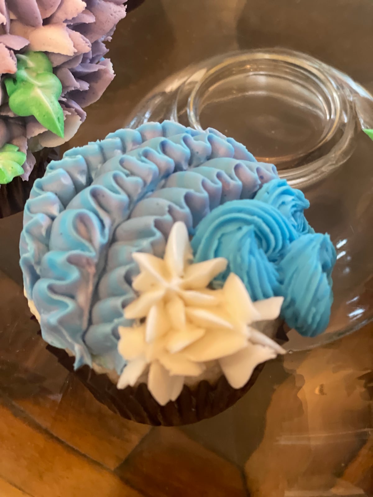 Ruffled blue cupcake